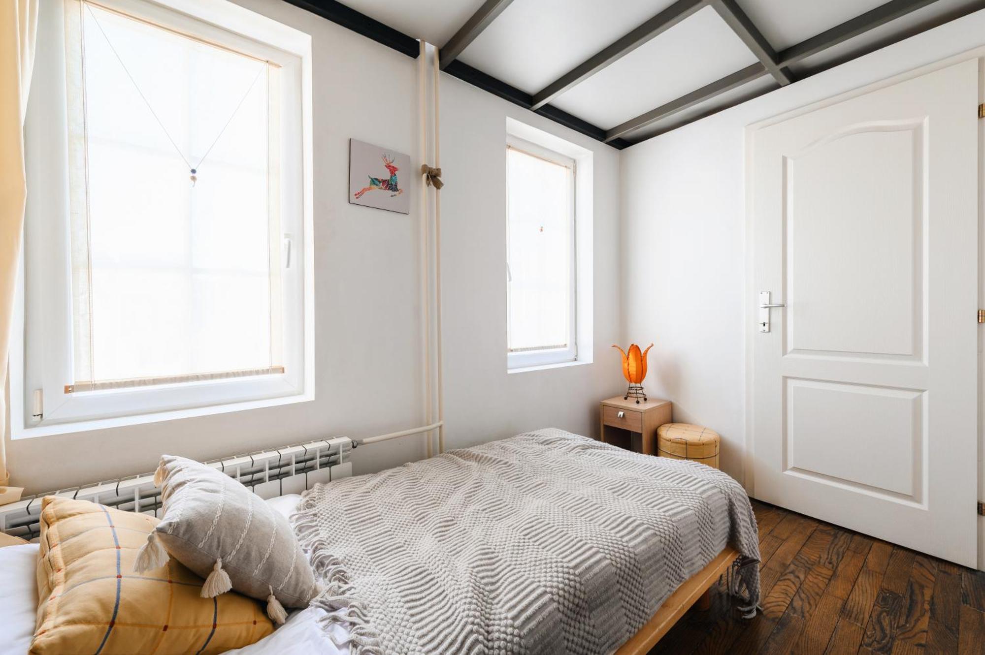 Family Penthouse Old Town Heart Renovated Apartment เบลเกรด ภายนอก รูปภาพ